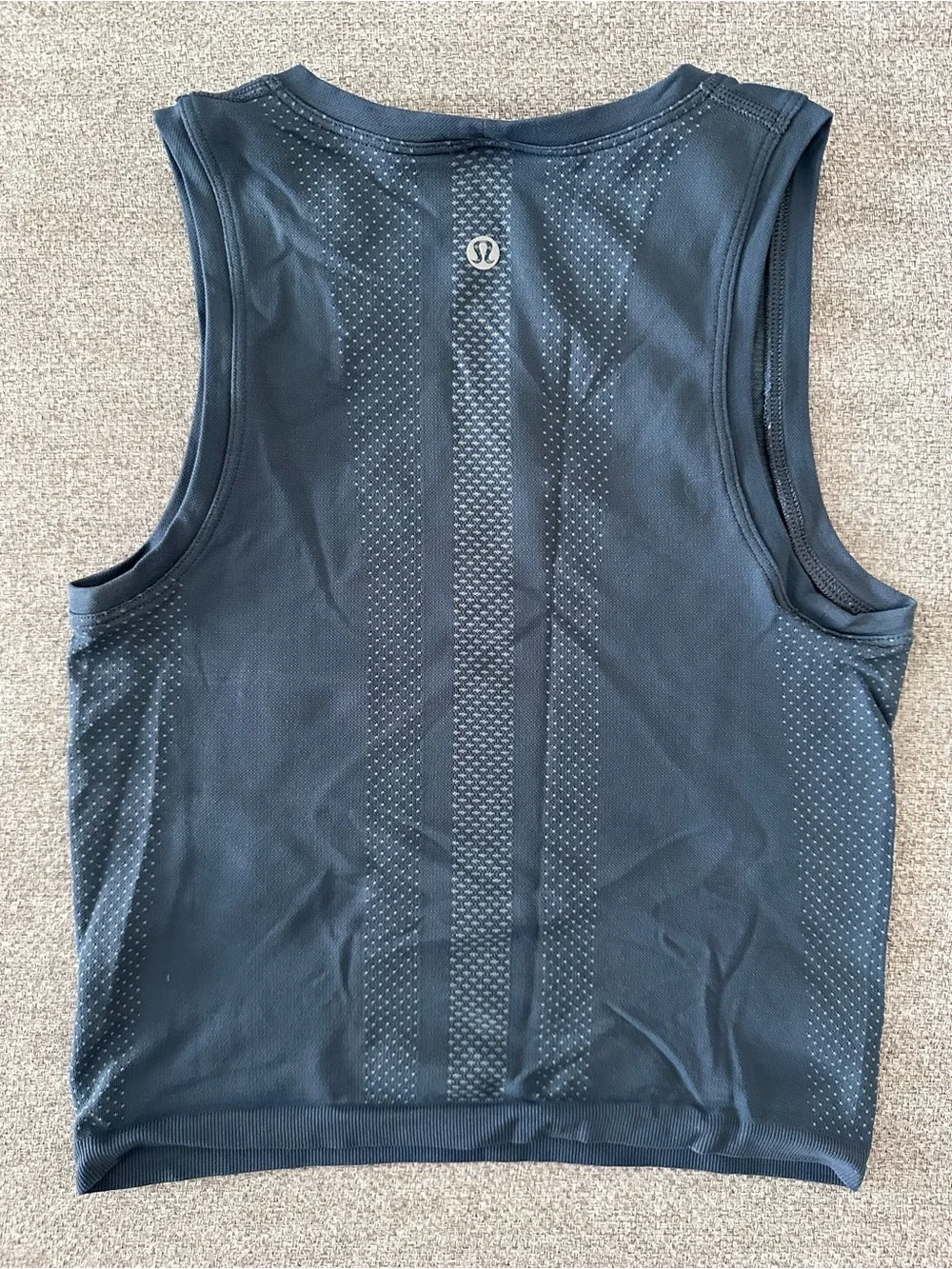 lululemon athletica breathable sleeveless